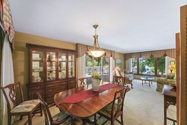 904 Lynne COURT, Waukesha, WI 53186