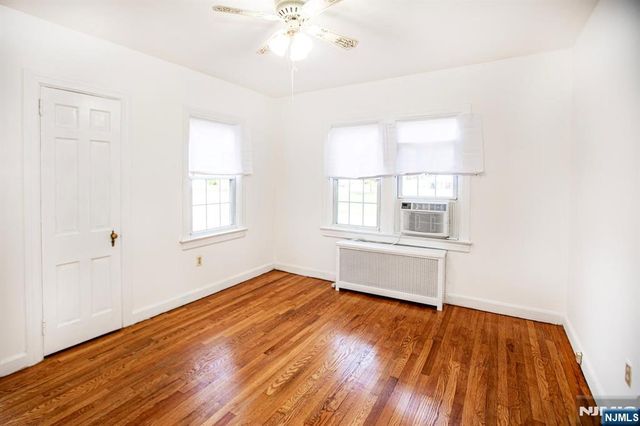 218 Hickory Avenue, Bergenfield, NJ 07621