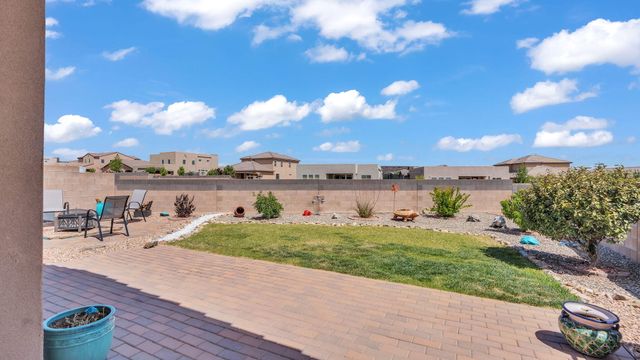 8631 Monsoon Road NW, Albuquerque, NM 87120