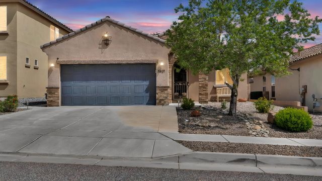 8631 Monsoon Road NW, Albuquerque, NM 87120