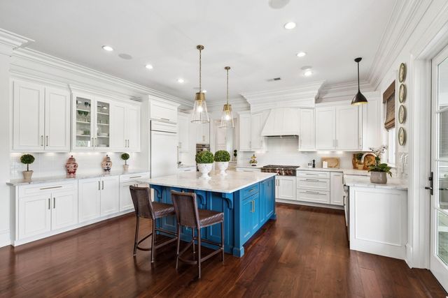 224 Furman Farm Place, Daniel Island, SC 29492