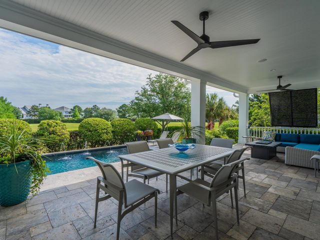 224 Furman Farm Place, Daniel Island, SC 29492