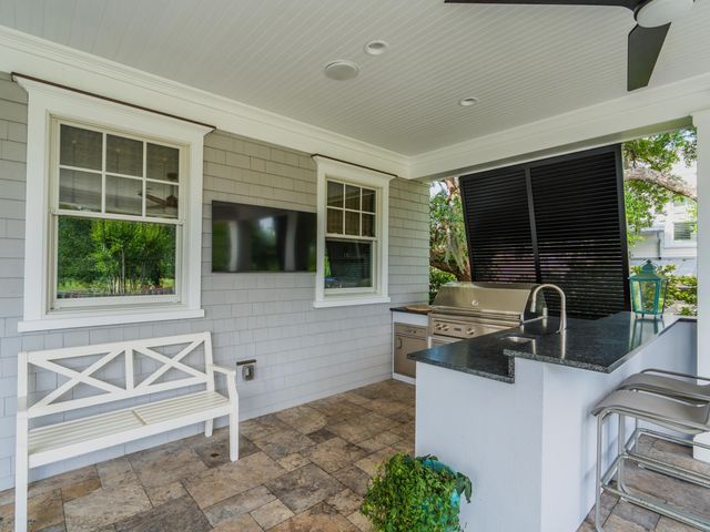 224 Furman Farm Place, Daniel Island, SC 29492