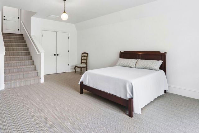 224 Furman Farm Place, Daniel Island, SC 29492