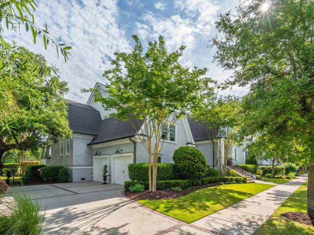 224 Furman Farm Place, Daniel Island, SC 29492