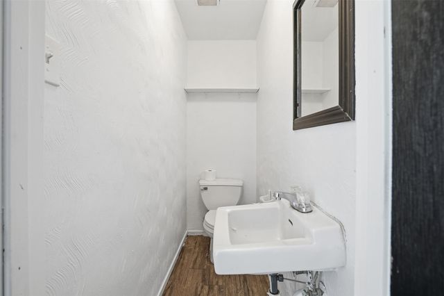 612 Sunset Lane, La Marque, TX 77568