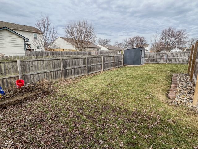 332 Brixton Woods East Drive, Pittsboro, IN 46167