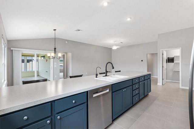 5805 CAMDYN COURT, The Villages, FL 32163