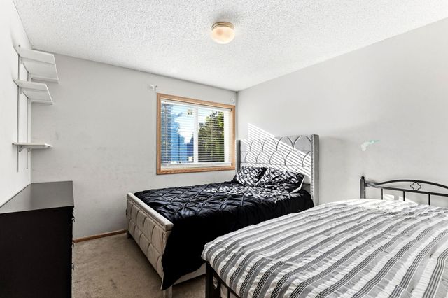 11012 Edgewood Avenue N, Champlin, MN 55316