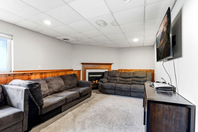 11012 Edgewood Avenue N, Champlin, MN 55316