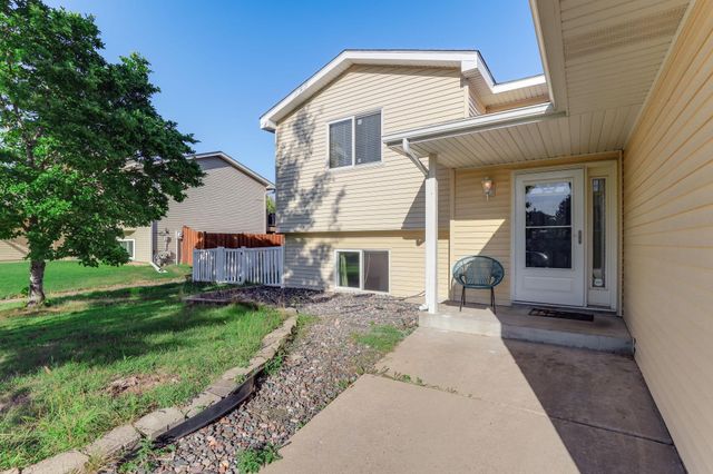 11012 Edgewood Avenue N, Champlin, MN 55316