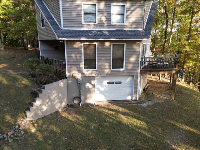 9828 Clydeton Rd, Waverly, TN 37185