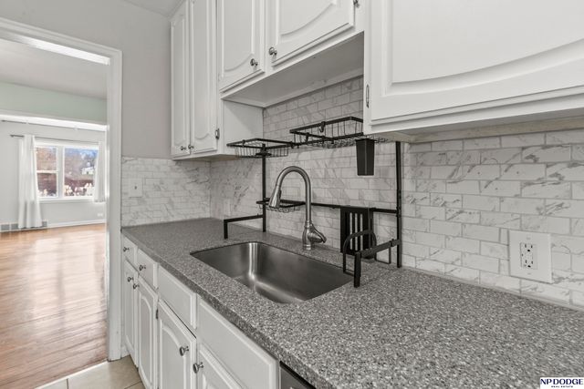 3164 Ida Street, Omaha, NE 68112