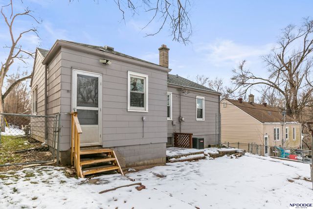 3164 Ida Street, Omaha, NE 68112