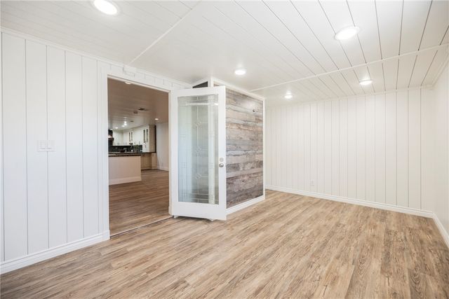 6480 Bristlecone Circle, Las Vegas, NV 89146