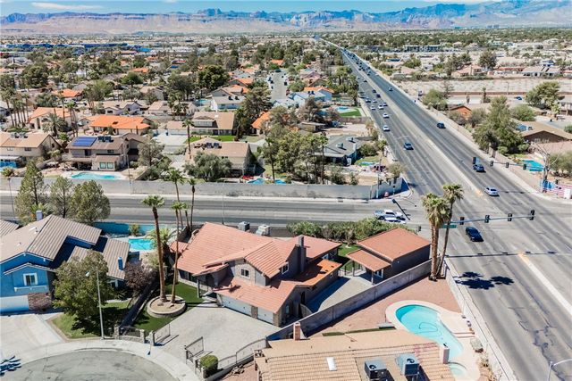 6480 Bristlecone Circle, Las Vegas, NV 89146
