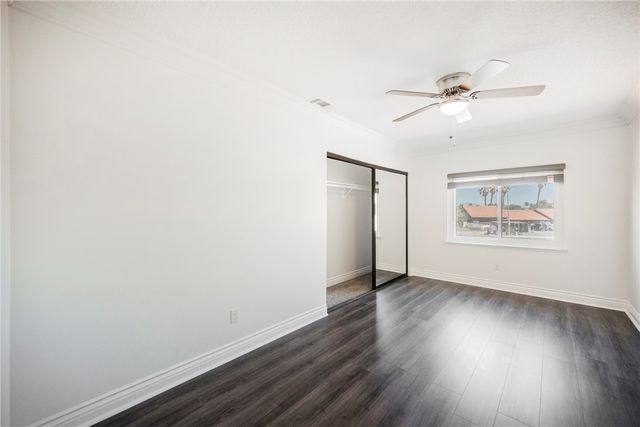 6480 Bristlecone Circle, Las Vegas, NV 89146
