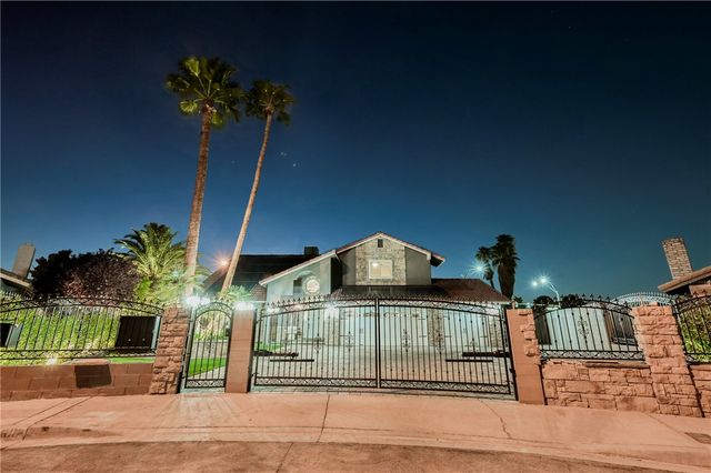 6480 Bristlecone Circle, Las Vegas, NV 89146