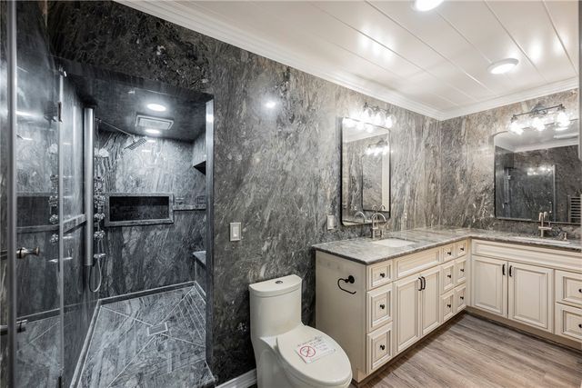 6480 Bristlecone Circle, Las Vegas, NV 89146
