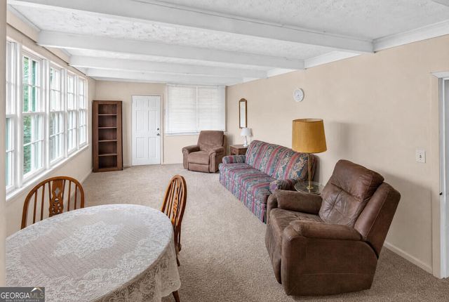 959 Hillcrest Drive, Mccaysville, GA 30555