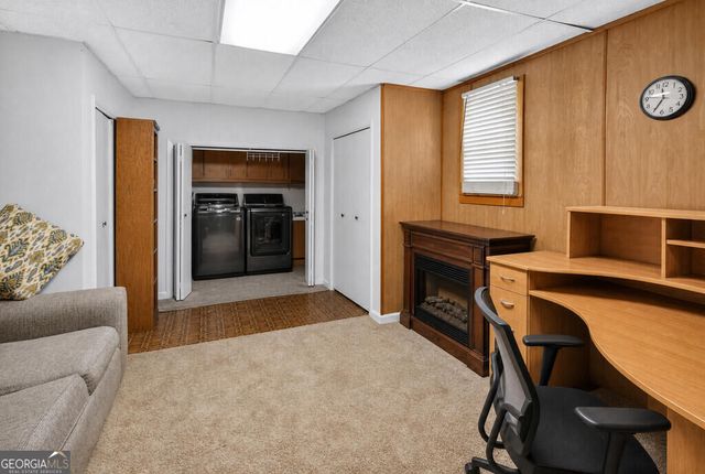 959 Hillcrest Drive, Mccaysville, GA 30555