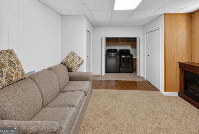 959 Hillcrest Drive, Mccaysville, GA 30555