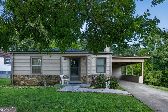 959 Hillcrest Drive, Mccaysville, GA 30555