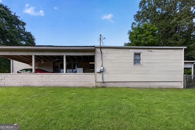 959 Hillcrest Drive, Mccaysville, GA 30555