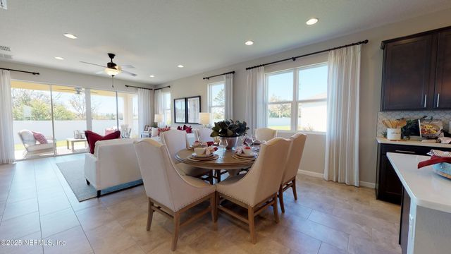 324 ALEXANDRITE Street, Deland, FL 32720