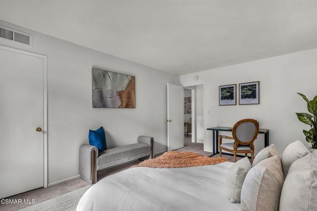 339 S Catalina Avenue 212, Pasadena, CA 91106