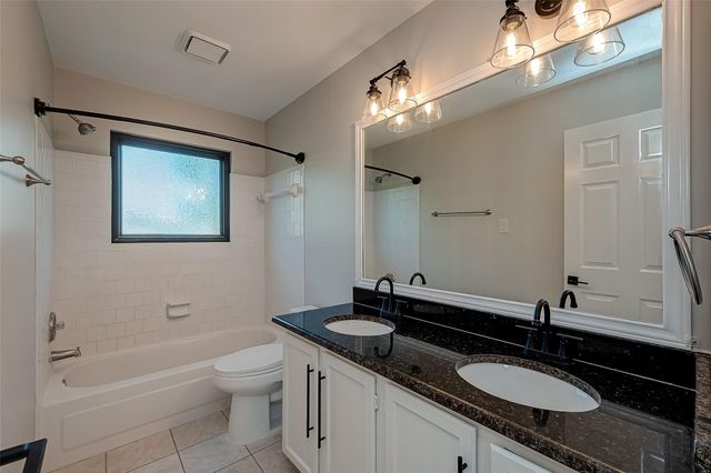 15314 Chestnut Falls Drive, Cypress, TX 77433