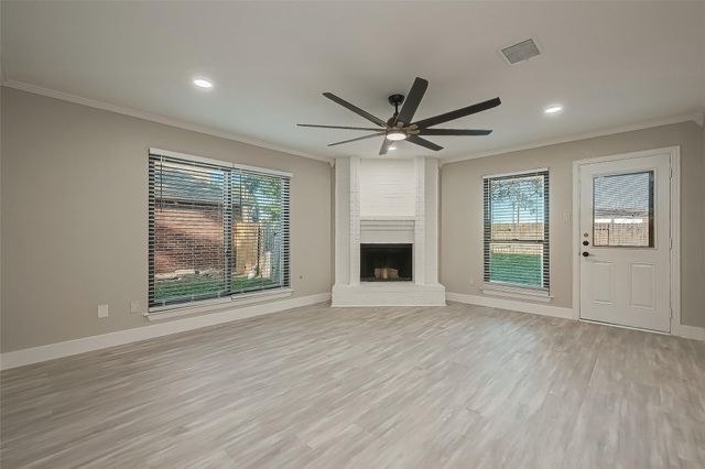 15314 Chestnut Falls Drive, Cypress, TX 77433