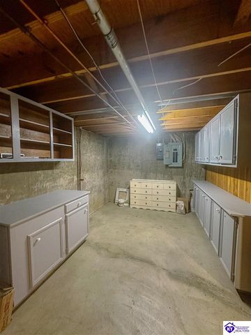 717 Sunrise Lane, Elizabethtown, KY 42701