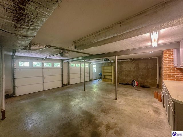 717 Sunrise Lane, Elizabethtown, KY 42701