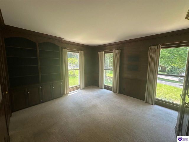 717 Sunrise Lane, Elizabethtown, KY 42701