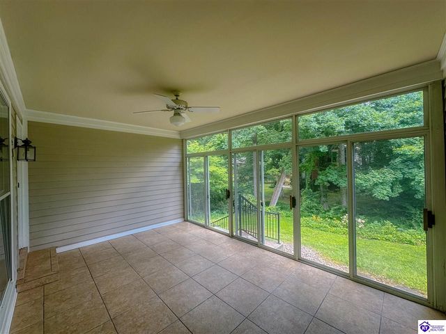 717 Sunrise Lane, Elizabethtown, KY 42701