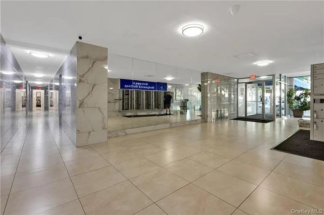 2580 Ocean Parkway 2K, Brooklyn, NY 11235