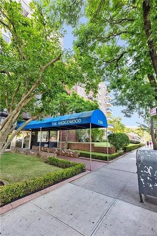2580 Ocean Parkway 2K, Brooklyn, NY 11235