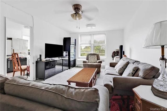 2580 Ocean Parkway 2K, Brooklyn, NY 11235