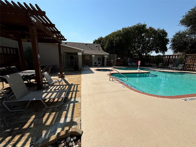 8400 Hickory Street 2004, Frisco, TX 75034