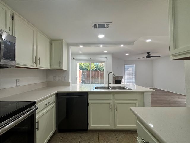 8400 Hickory Street 2004, Frisco, TX 75034