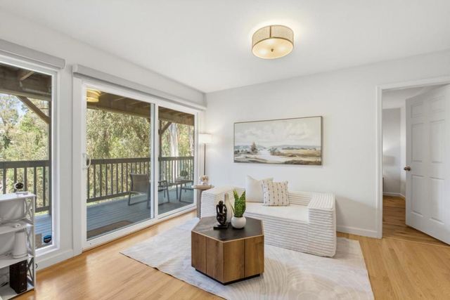 2323 Mastlands Drive, Oakland, CA 94611