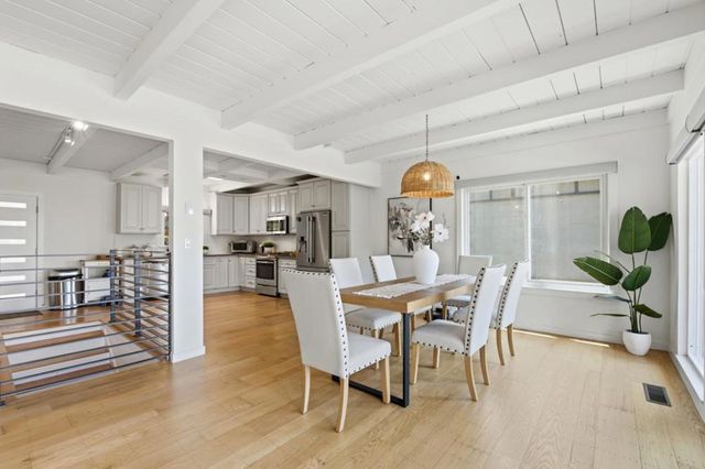 2323 Mastlands Drive, Oakland, CA 94611