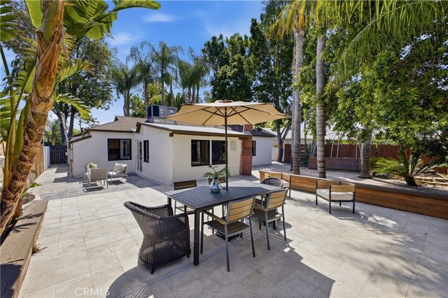 6845 Aura Avenue, Reseda, CA 91335