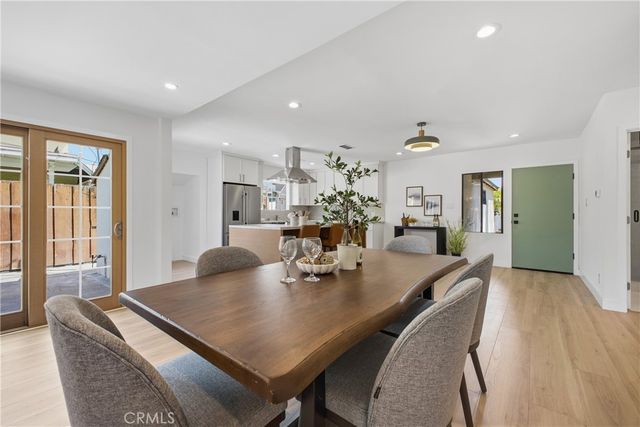 6845 Aura Avenue, Reseda, CA 91335