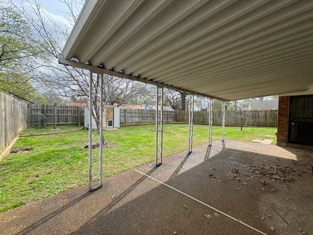 3968 WANDERING WAY, Memphis, TN 38115