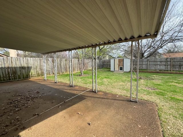 3968 WANDERING WAY, Memphis, TN 38115