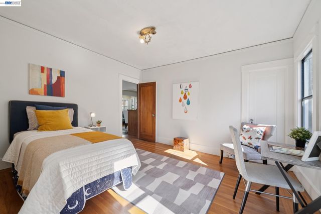 1718 High St, Alameda, CA 94501