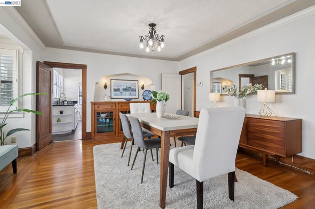 1718 High St, Alameda, CA 94501