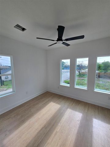 4562 Teton Street A-D, Houston, TX 77051